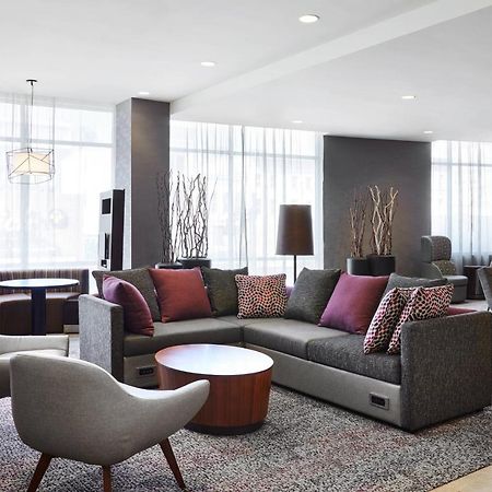 Отель Courtyard By Marriott Newark Downtown Экстерьер фото