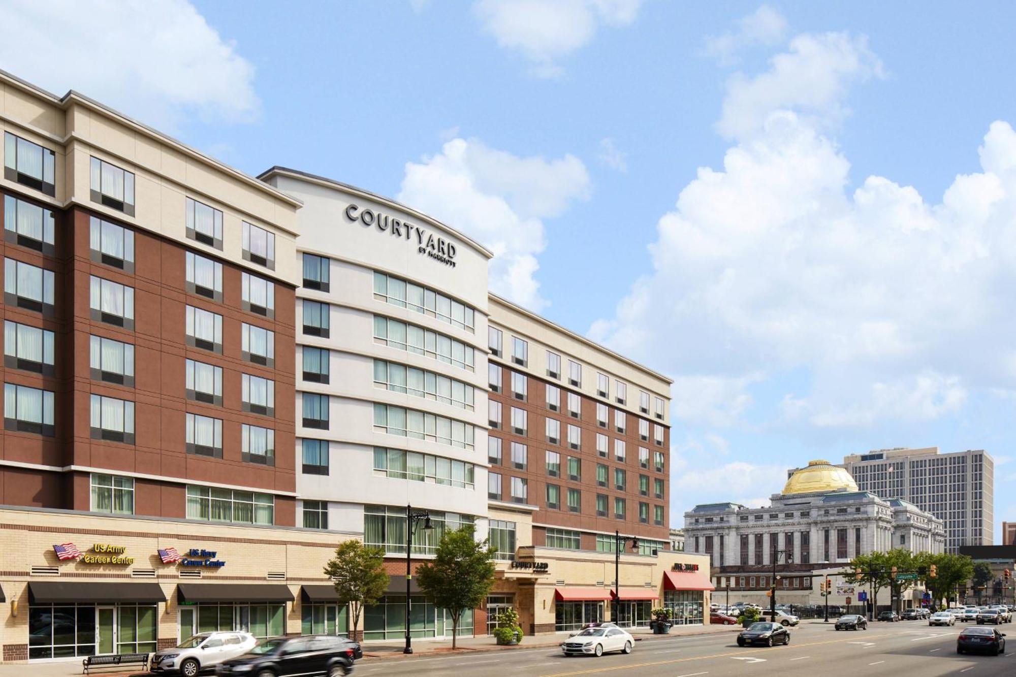 Отель Courtyard By Marriott Newark Downtown Экстерьер фото